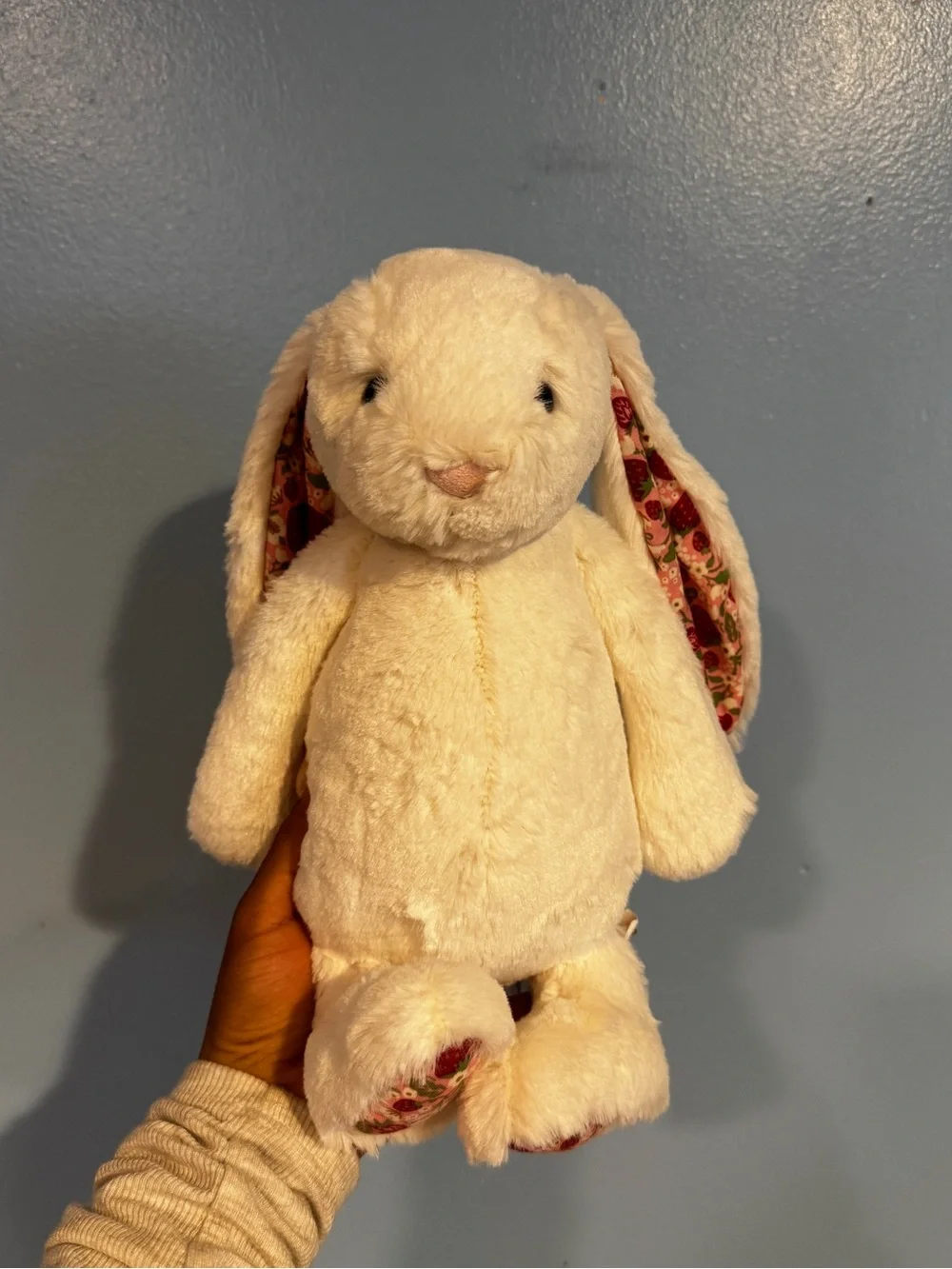 Jellycat Blossom Cream Bunny Nwt.